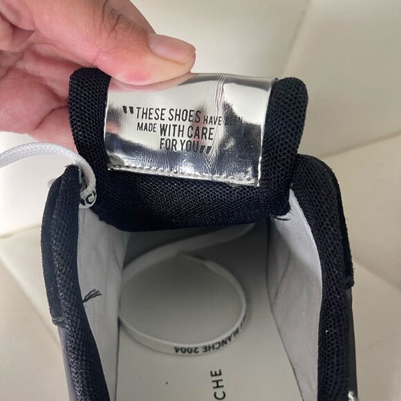 Voile Blanche Sneakers - Picture 5 of 5